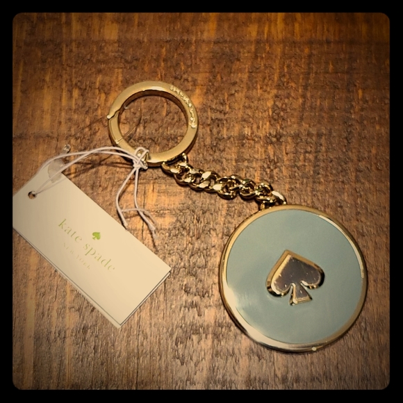 Key chain - Picture 1 of 7